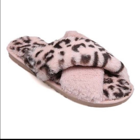 Leopard and pink open-toe fuzzy slippers - Picture 6 of 11